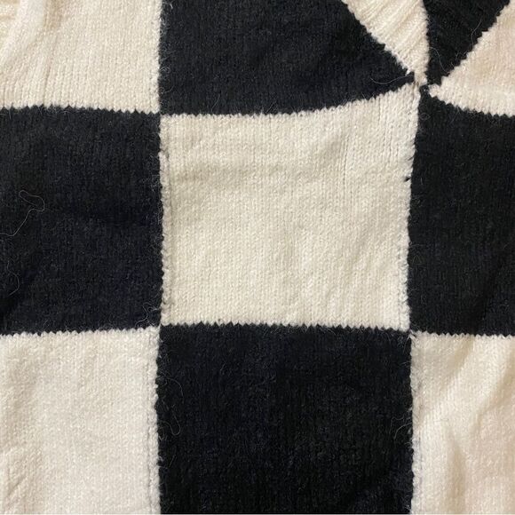 CHUNKY CHECK VEST ASO ZARA - Picture 6 of 7